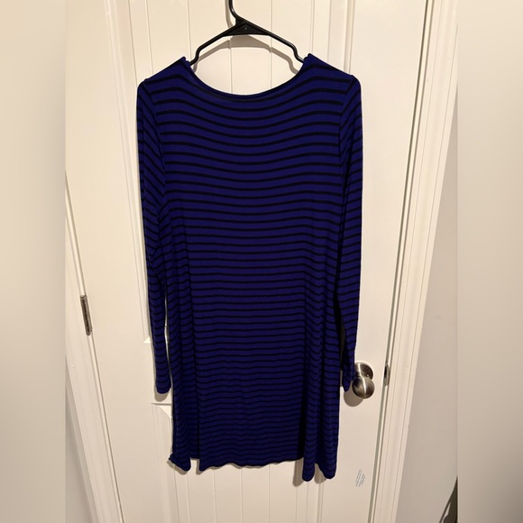 Apt. 9 Dresses & Skirts - Apt. 9 Striped Knit Top in Blue and Black